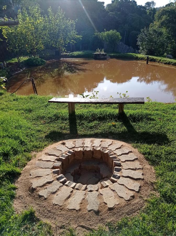 Chacara Recanto Das Pedras Para 8 Pessoas Serra Negra  Bagian luar foto